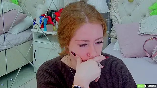 TinaBrook on StripChat