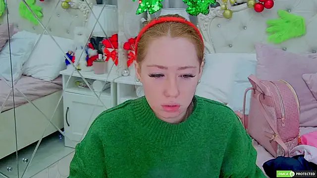 TinaBrook on StripChat