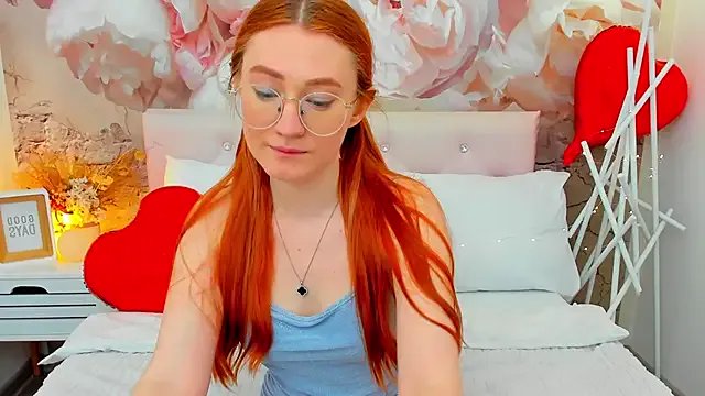 TinaHarp — foot fetish & spank red ass x25