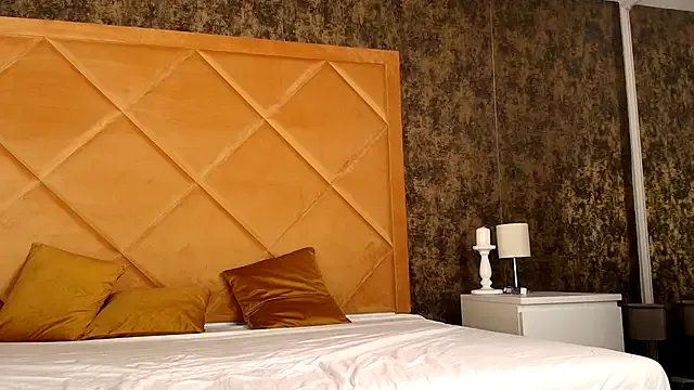 TinyBlair on StripChat