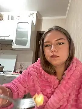 Tomyris_yuki on StripChat