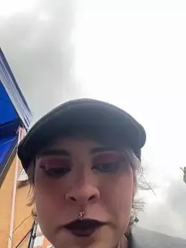 Trinity___s on StripChat