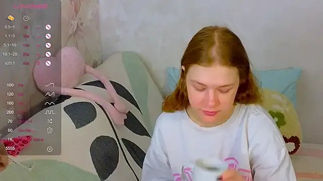 TrissMerigold9 on StripChat