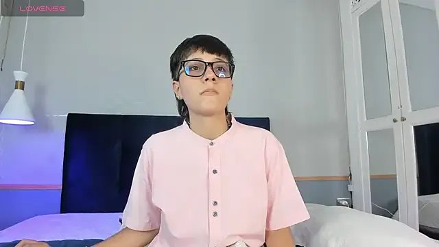 Tsuki_Maru on StripChat