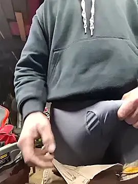 twistafatpipe on StripChat