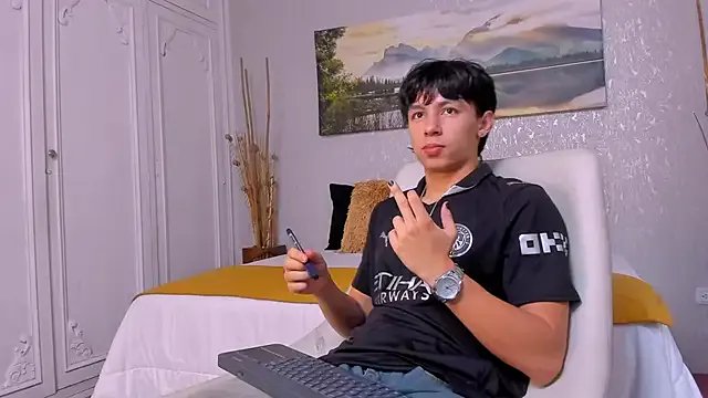 Freechat Tyler_durten on StripChat