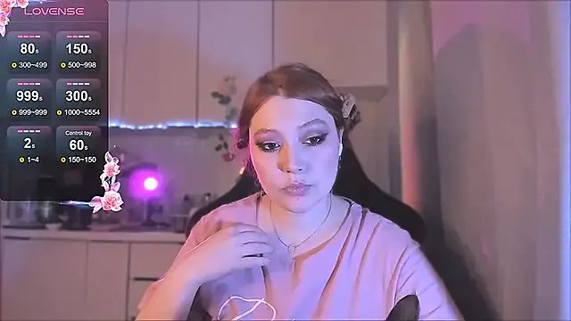 Ungoliant_Kiss on StripChat