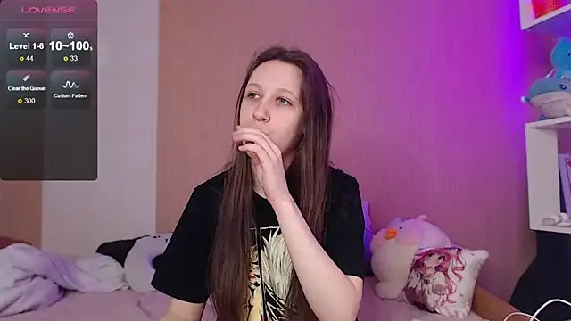 ur_kitty__ on StripChat