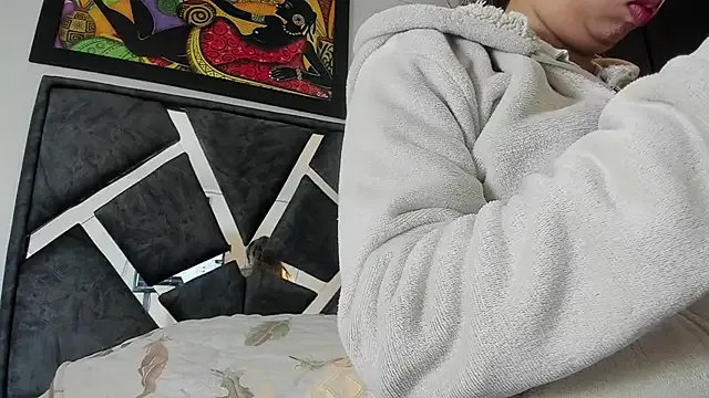 Vahiolet_smith on StripChat