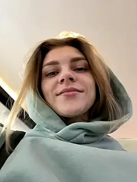 ValenciaShock on StripChat