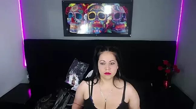 valentina_fox01 on StripChat