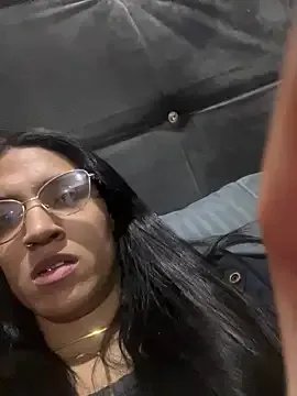 ValentinaEvanz on StripChat