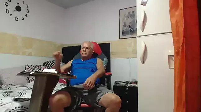 VALENTINO1983_ on StripChat