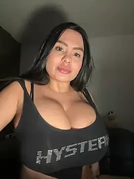 valeria2019hot on StripChat