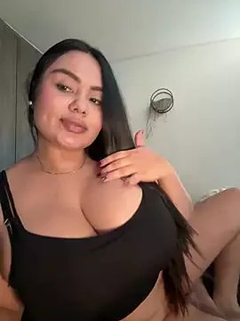 valeria2019hot on StripChat