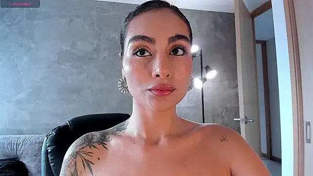 ValerieAustin on StripChat