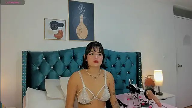 Valery_jame on StripChat