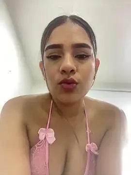 Freechat Valery_lux16 on StripChat