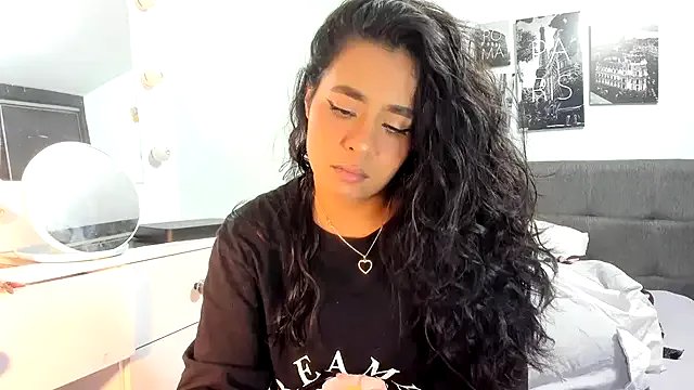 valeryvegas_2 on StripChat