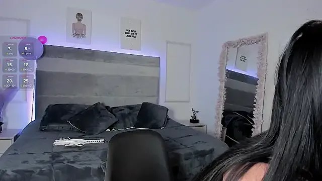 valka_wolfe on StripChat