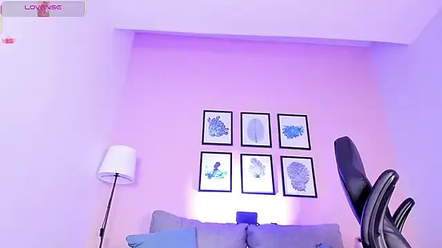 Valkiria_ponce on StripChat