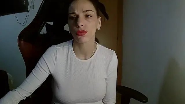 Vampirosa — si me haces correr follamos