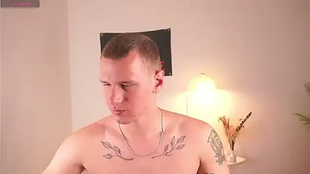 vance_rulez on StripChat