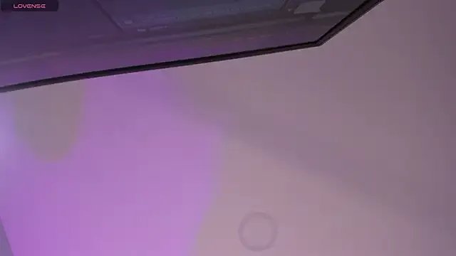 Vanelope_evanss on StripChat