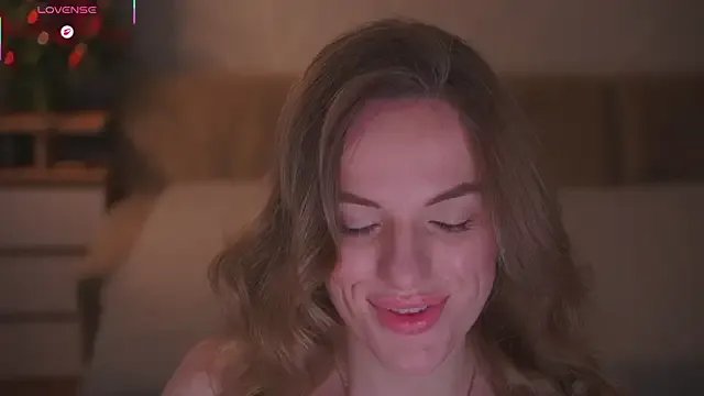 Vanille_Mystery on StripChat