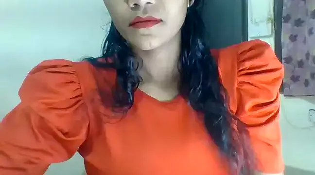 varnika on StripChat