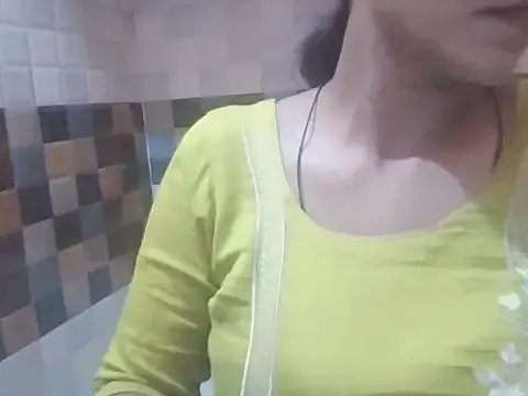 varnika on StripChat