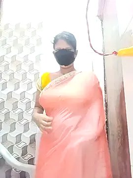 varnika on StripChat