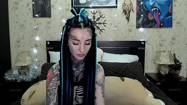 Velvetbat on StripChat