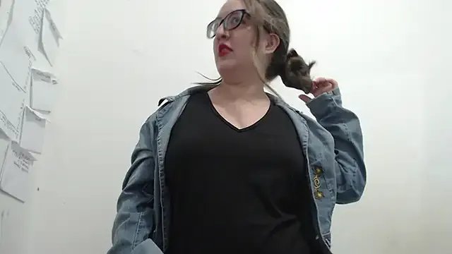 Freechat Venus_Santana on StripChat