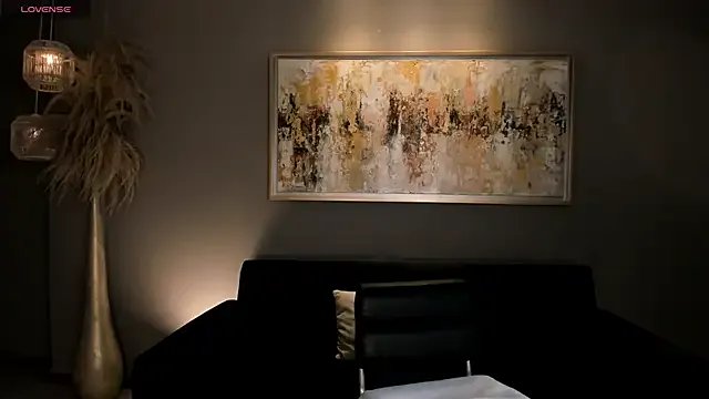 VeronicaBlue on StripChat