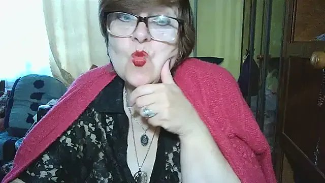 VeronicaGold511 on StripChat