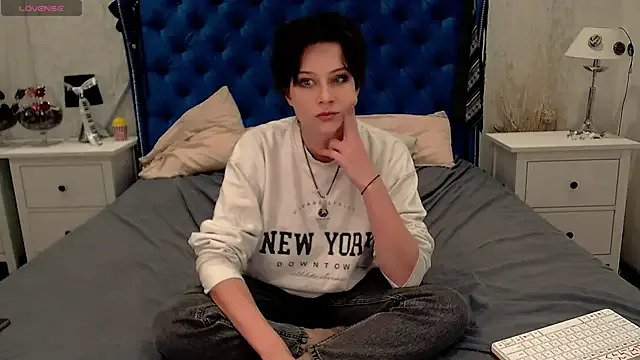 via_mayer_ on StripChat