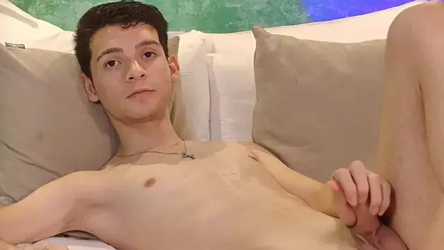 VicenteFerrer on StripChat