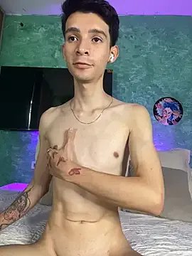 VicenteFerrer on StripChat