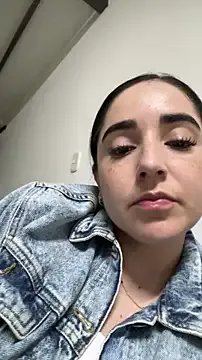 Vicky-Andrade on StripChat