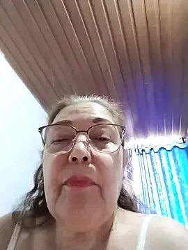 Vicky_Rosse on StripChat