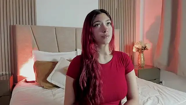 Victoria_Beaumont on StripChat