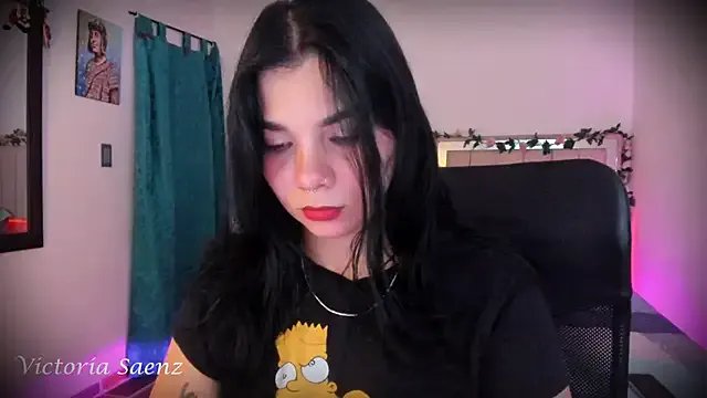 victoriaasaenz_ on StripChat