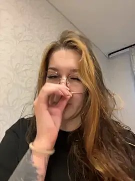 VikiDemini on StripChat