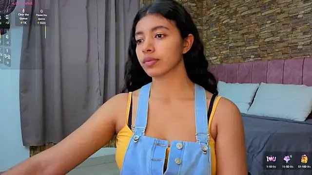 viktorya_xue on StripChat