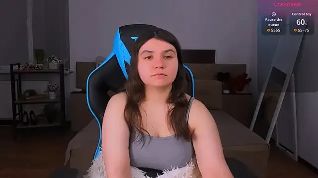 Viola__Shy on StripChat