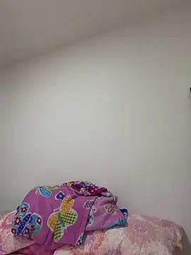 violeta365 on StripChat