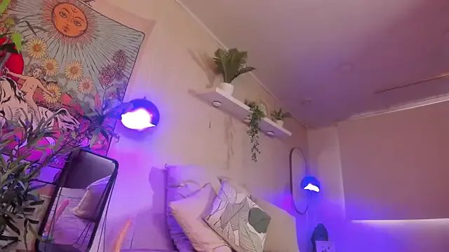 Freechat Violeta_dh on StripChat