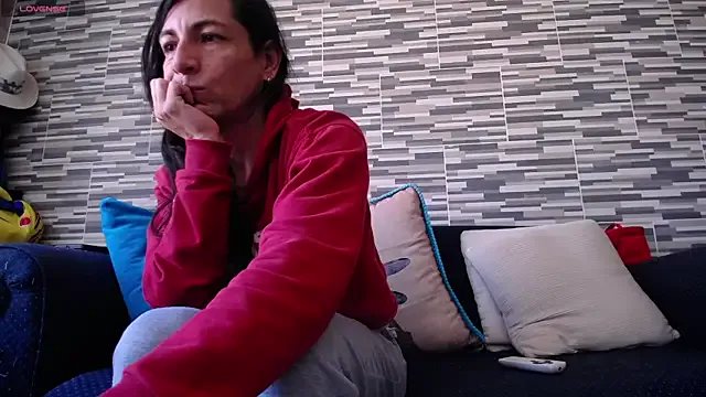 VioletaGomez_Co on StripChat