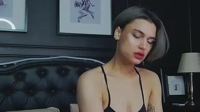 VioletAsh on StripChat